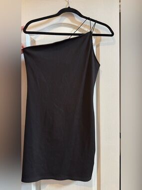 H&M Black One-Shoulder Mini Dress